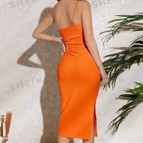 SHEIN orange midi dress - Picture 2 of 3